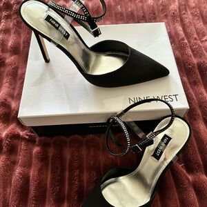 Nine West Black Slingback Heels with Pointed Toe